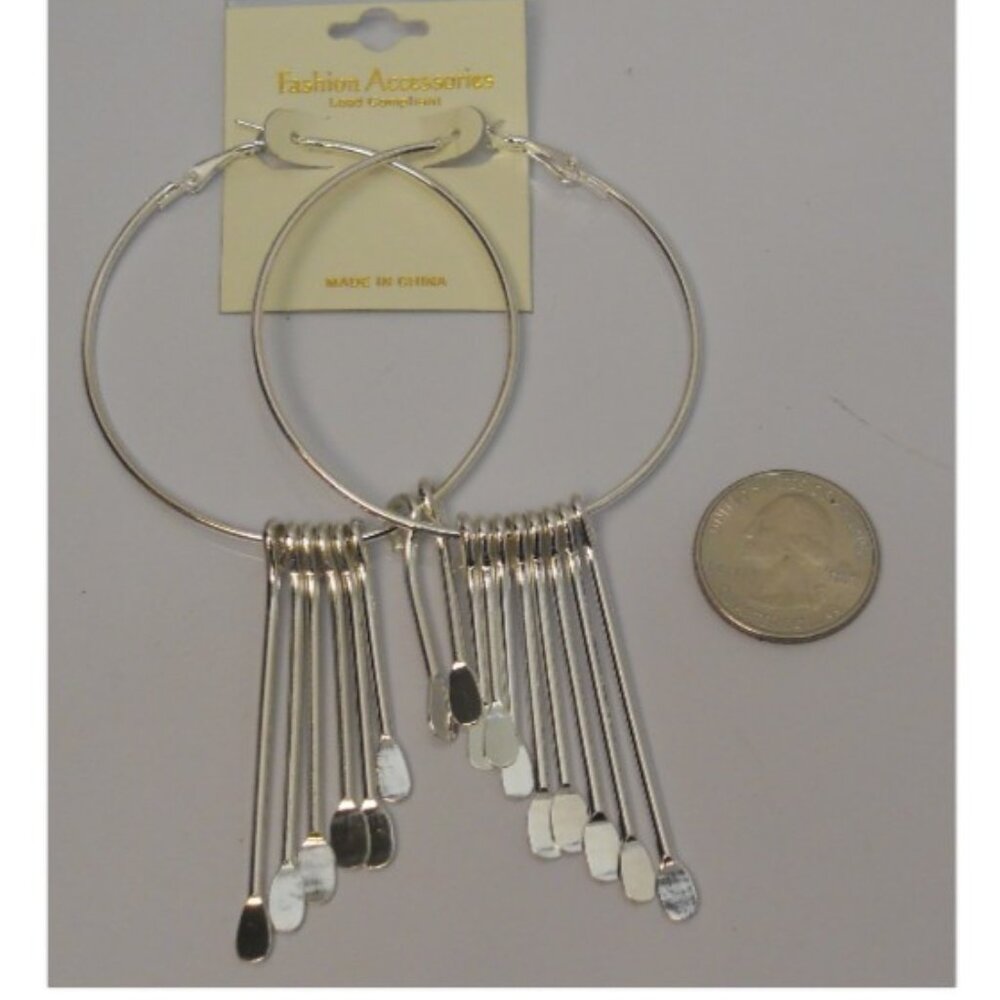 Women Fashion Hoop Earrings SILVER Tones FASHION ACCESSORIES Leverback Fastener